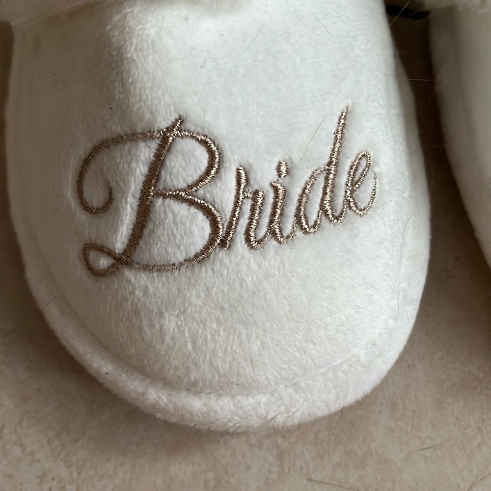 Bride Slippers - Picture 2 of 5
